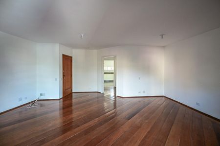 Sala de apartamento para alugar com 3 quartos, 139m² em Vila Sonia, São Paulo