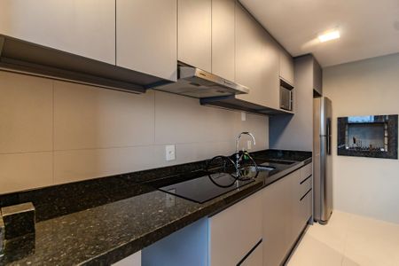 Apartamento à venda com 64m², 2 quartos e 1 vagaCozinha