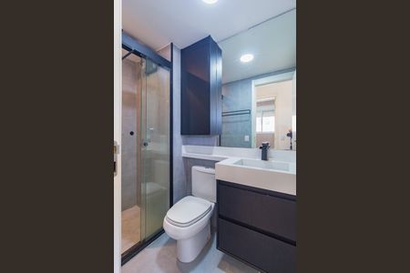 Apartamento para alugar com 38m², 2 quartos e sem vaga Apartamento para alugar com 38m², 2 quartos e sem vagaBanheiro Social