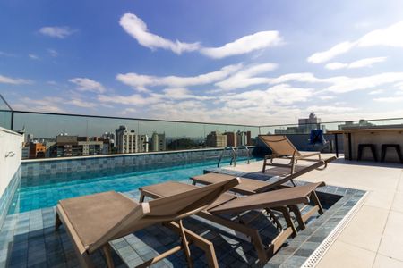 Apartamento à venda com 25m², 1 quarto e sem vagaÁrea comum - Piscina