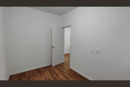 Quarto 2 de apartamento para alugar com 2 quartos, 42m² em Vila São Paulo, Ferraz de Vasconcelos