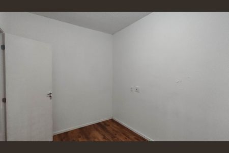 Quarto de apartamento para alugar com 2 quartos, 42m² em Vila São Paulo, Ferraz de Vasconcelos