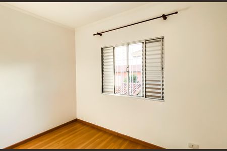 Quarto 2 de casa à venda com 2 quartos, 170m² em Vila Paranagua, São Paulo