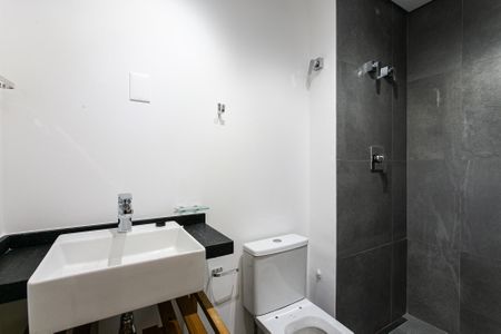 Studio para alugar com 24m², 1 quarto e sem vaga Studio para alugar com 24m², 1 quarto e sem vagaBanheiro
