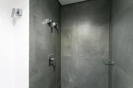 Studio para alugar com 24m², 1 quarto e sem vaga Studio para alugar com 24m², 1 quarto e sem vagaBanheiro