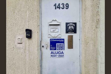 Casa para alugar com 24m², 1 quarto e sem vagaPlaquinha