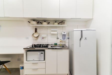 Studio - Quarto e Cozinha de casa para alugar com 1 quarto, 24m² em Vila Butantã, São Paulo