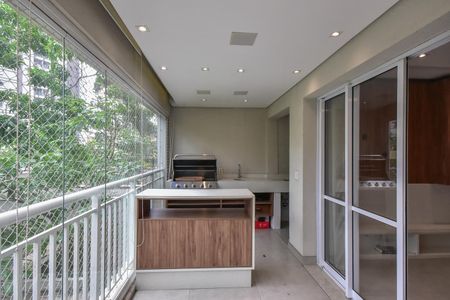 Apartamento à venda com 96m², 3 quartos e 2 vagasVaranda