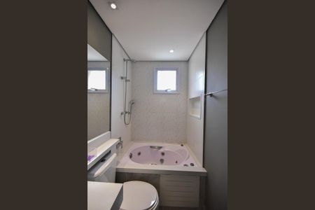 Apartamento à venda com 96m², 3 quartos e 2 vagasBanheiro da Suíte