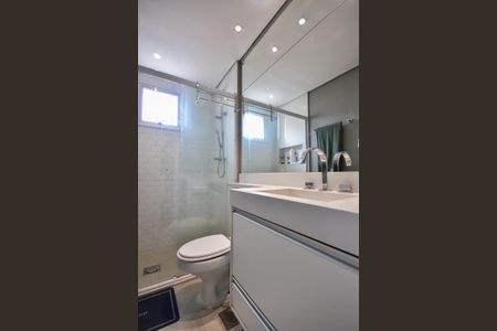 Apartamento à venda com 96m², 3 quartos e 2 vagasBanheiro