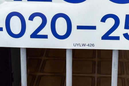 Placa de casa à venda com 2 quartos, 100m² em Vila Oratorio, São Paulo