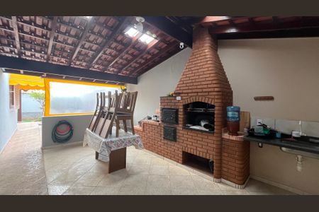 Casa à venda com 293m², 3 quartos e 5 vagas Casa à venda com 293m², 3 quartos e 5 vagasÁrea Gourmet