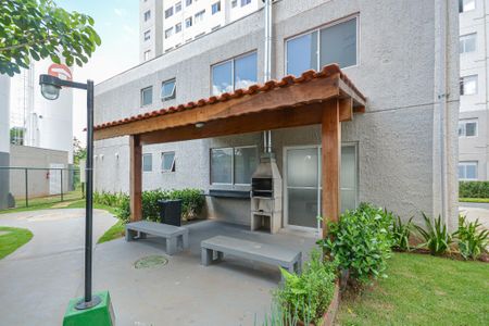 Apartamento à venda com 42m², 2 quartos e sem vagaÁrea comum