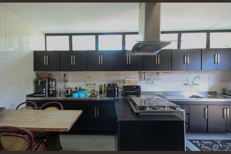 Casa à venda com 480m², 4 quartos e 5 vagasCozinha