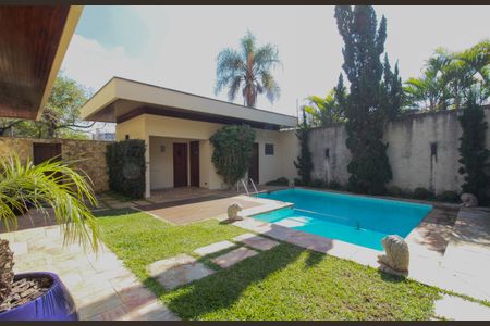 Casa à venda com 480m², 4 quartos e 5 vagasPiscina