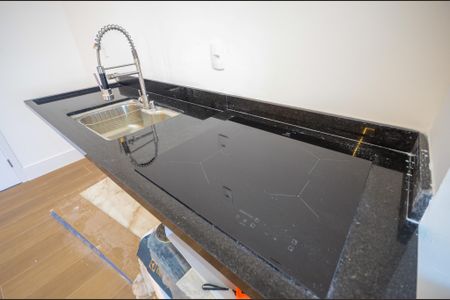 Cozinha de apartamento à venda com 3 quartos, 66m² em Vila Cruz das Almas, São Paulo