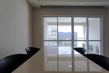Sala de apartamento para alugar com 2 quartos, 74m² em Vila Mogilar, Mogi das Cruzes