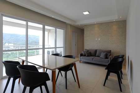 Sala de apartamento para alugar com 2 quartos, 74m² em Vila Mogilar, Mogi das Cruzes