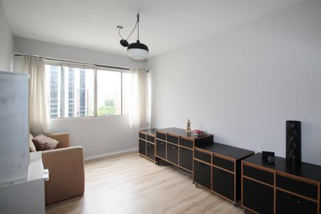 Apartamento para alugar com 3 quartos, 75m² em Itaim Bibi, São Paulo