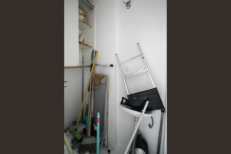 Apartamento para alugar com 75m², 3 quartos e 1 vaga Apartamento para alugar com 75m², 3 quartos e 1 vagaBanheiro de serviço