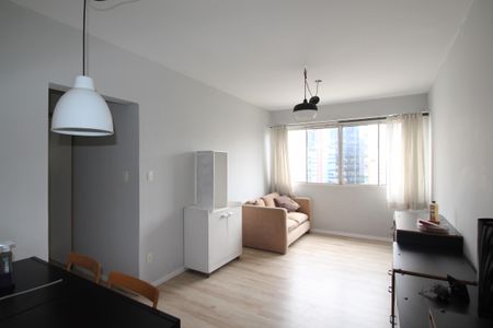 Apartamento para alugar com 3 quartos, 75m² em Itaim Bibi, São Paulo