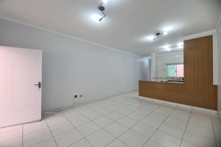 Sala de casa para alugar com 1 quarto, 96m² em Jardim Ana Rosa, São Paulo