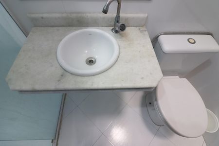 Casa à venda com 227m², 3 quartos e 3 vagasBanheiro da Suíte 3
