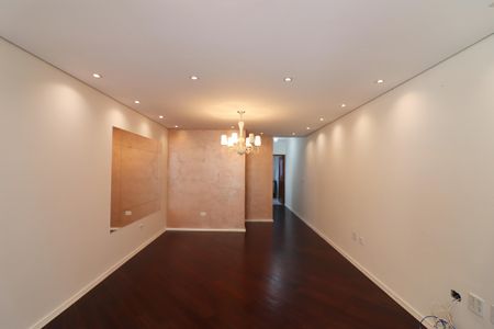 Casa à venda com 227m², 3 quartos e 3 vagasSala 