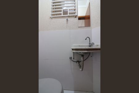 Casa à venda com 227m², 3 quartos e 3 vagasBanheiro de serviço
