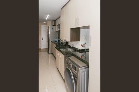 Apartamento à venda com 91m², 3 quartos e 2 vagasCozinha 