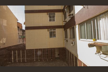 Apartamento à venda com 84m², 2 quartos e 1 vaga Apartamento à venda com 84m², 2 quartos e 1 vagaÁrea de Serviço Vista
