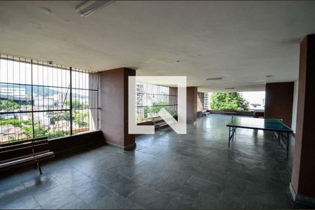 Apartamento à venda com 84m², 2 quartos e 1 vaga Apartamento à venda com 84m², 2 quartos e 1 vagaÁrea Comum