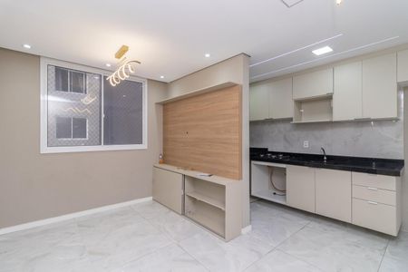 Sala de apartamento para alugar com 2 quartos, 38m² em Jardim América da Penha, São Paulo