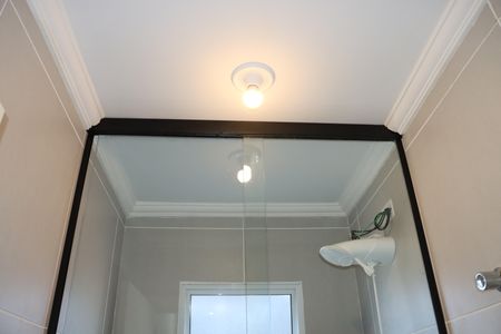 Casa de condomínio para alugar com 118m², 3 quartos e 2 vagasBanheiro Social