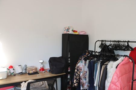 Casa de condomínio para alugar com 118m², 3 quartos e 2 vagasQuarto