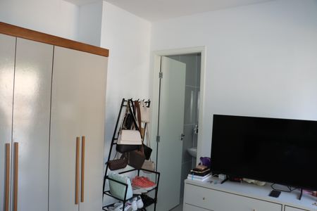 Casa de condomínio para alugar com 118m², 3 quartos e 2 vagasSuíte