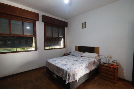 Casa para alugar com 1000m², 3 quartos e 8 vagasQuarto 3