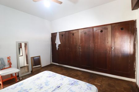 Casa para alugar com 1000m², 3 quartos e 8 vagasQuarto 3