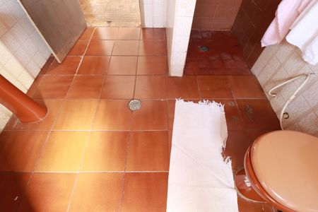 Casa para alugar com 1000m², 3 quartos e 8 vagasBanheiro 2