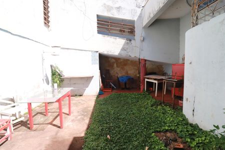 Casa para alugar com 1000m², 3 quartos e 8 vagasÁrea de serviço
