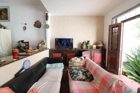 Casa para alugar com 1000m², 3 quartos e 8 vagasCozinha