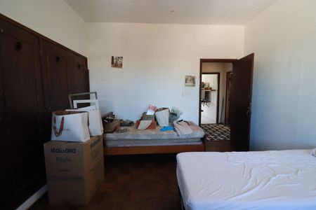 Casa para alugar com 1000m², 3 quartos e 8 vagasQuarto 1