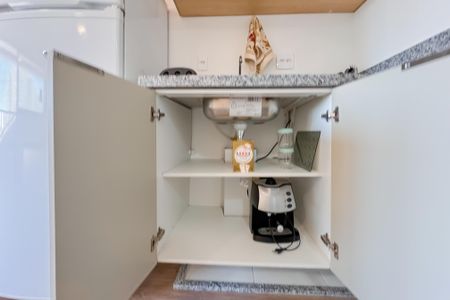 Studio à venda com 27m², 1 quarto e sem vagaCozinha - Armários