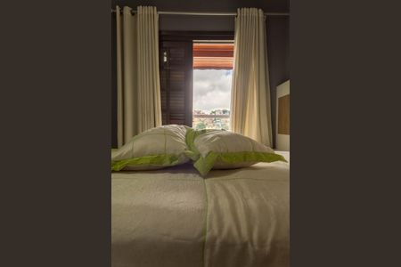 Casa à venda com 139m², 4 quartos e 2 vagasQuarto 1