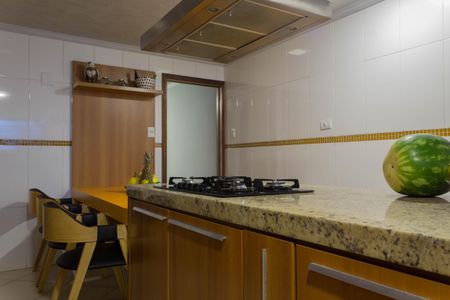 Casa à venda com 139m², 4 quartos e 2 vagasCozinha