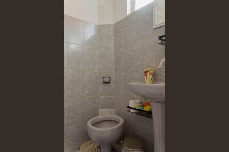 Casa à venda com 139m², 4 quartos e 2 vagasBanheiro de Serviço