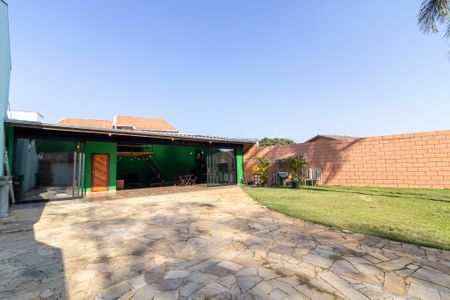 Casa para alugar com 88m², 1 quarto e 4 vagas Casa para alugar com 88m², 1 quarto e 4 vagasÁrea externa