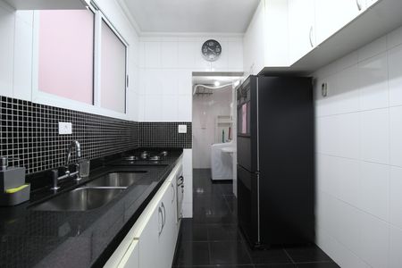 Apartamento à venda com 108m², 2 quartos e sem vagaCozinha