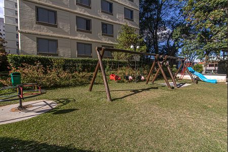 Apartamento à venda com 65m², 2 quartos e 1 vagaÁrea comum