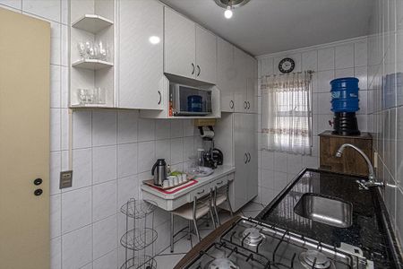 Apartamento à venda com 65m², 2 quartos e 1 vagaCozinha